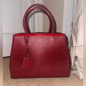 celeb style! 2Jours purse - tags still attached!